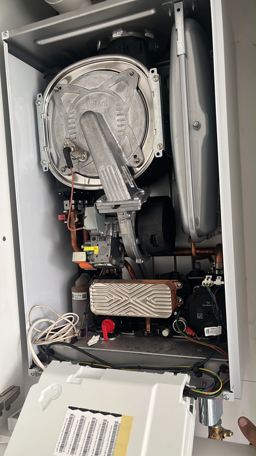 Installatie open tijdens service